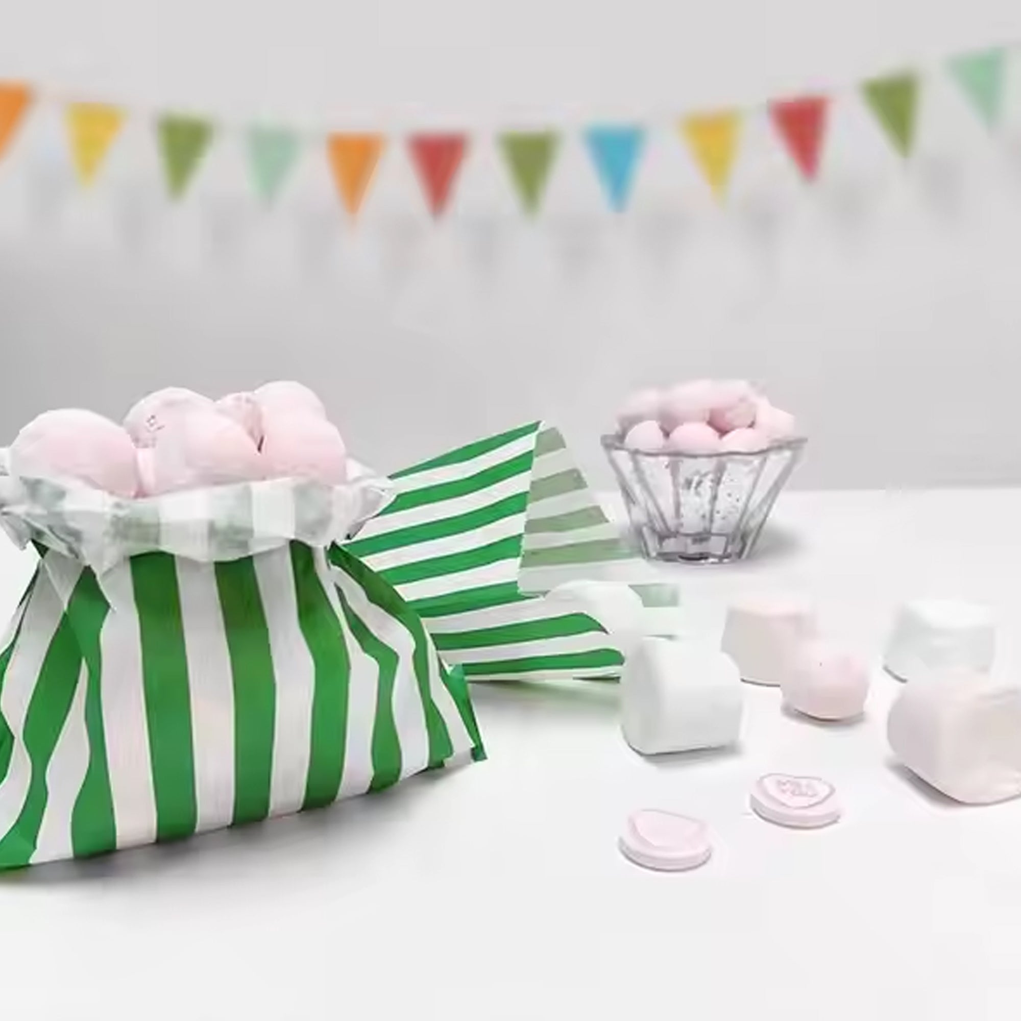 Candy Sweet Stripe or Dotty Paper Bags – Perfect for Gift Shops, Parties, Weddings, Cakes, Sweets, Treats, Pick & Mix Bright