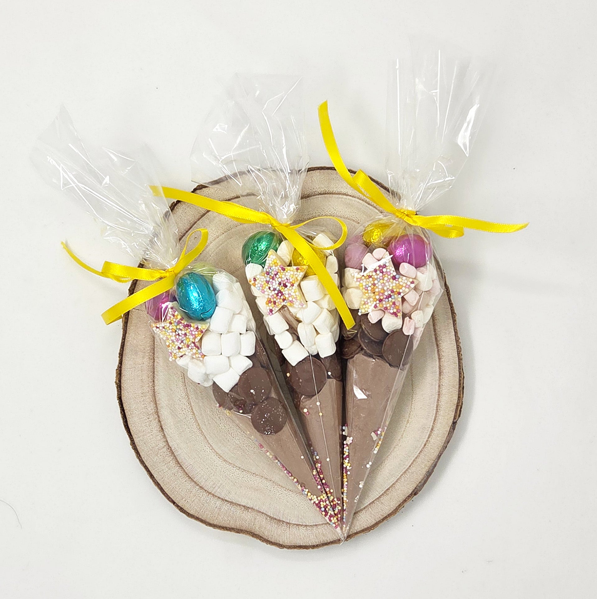 Easter Hot Chocolate Cone with Mini Eggs & Marshmallows | Easter Basket Filler | Easter Treat Gift | Kids Easter Party Favor | Yellow Ribbon